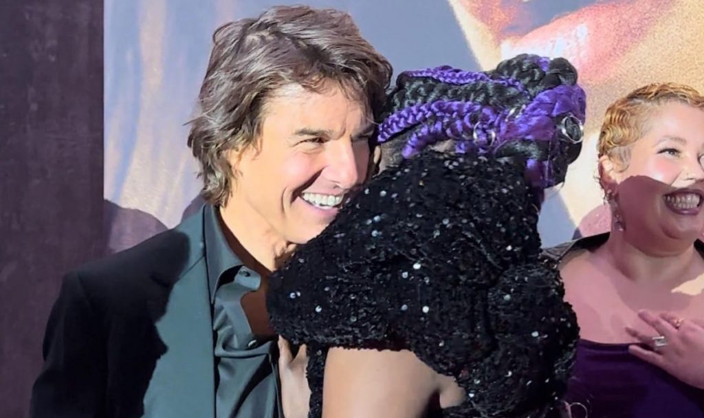 Tom Cruise kissed reality TV star after she admitted having the 'biggest crush' Tom Cruise