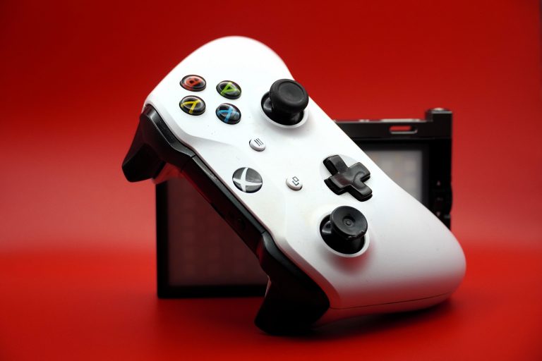 Xbox down reports spark frustration as gamers hit with server issues Xbox down